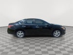 2015 Altima Thumbnail 3