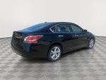 2015 Altima Thumbnail 4