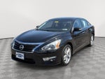 2015 Altima Thumbnail 9