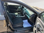 2015 Altima Thumbnail 26