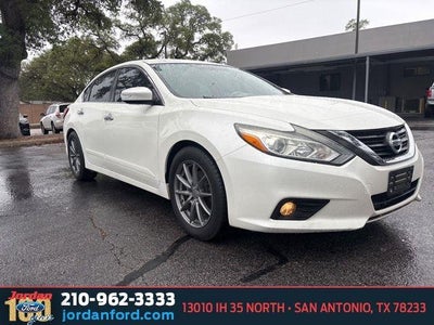 Photo of a 2016 Nissan Altima 2.5 4DR Sedan for sale