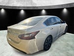 2017 Altima Thumbnail 3