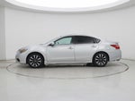 2017 Altima Thumbnail 3