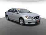 2017 Altima Thumbnail 1
