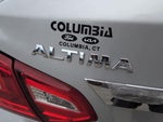 2017 Altima Thumbnail 23