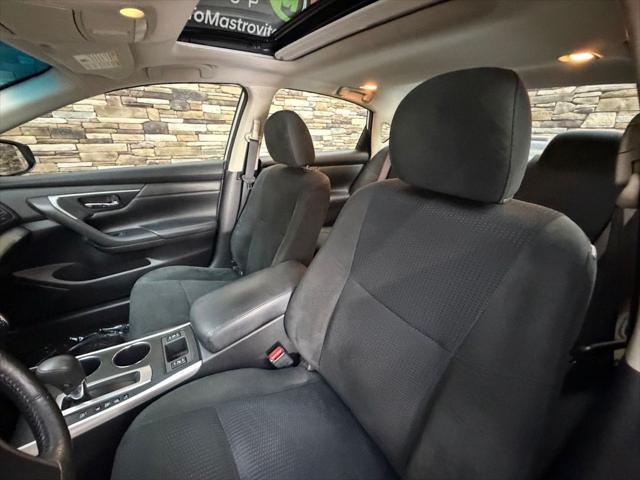 2015 Nissan Altima - $9,899