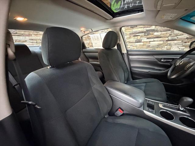 2015 Nissan Altima - $9,899