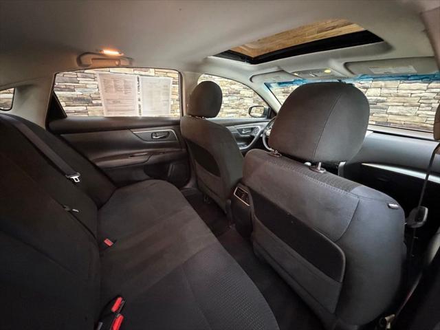 2015 Nissan Altima - $9,899
