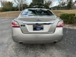 2015 Altima Thumbnail 34