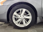 2015 Altima Thumbnail 8
