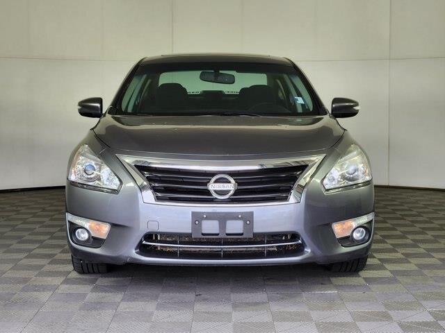 2015 Nissan Altima - $9,815