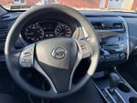2015 Altima Thumbnail 15