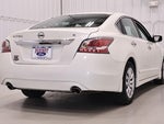 2015 Altima Thumbnail 9