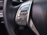 2015 Altima Thumbnail 23