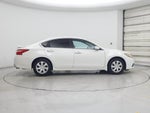 2016 Altima Thumbnail 7