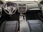 2016 Altima Thumbnail 9