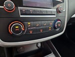 2016 Altima Thumbnail 16