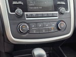 2016 Altima Thumbnail 17