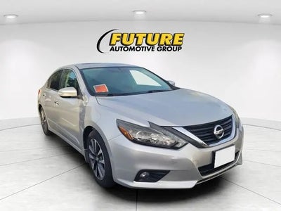 2017 Nissan Altima 2.5 SR 4DR Sedan (midyear Release)