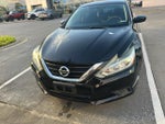 2017 Altima Thumbnail 2