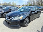 2018 Altima Thumbnail 23