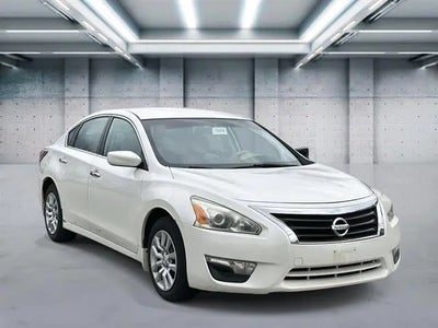 2014 Nissan Altima 2.5 S 4DR Sedan