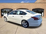2015 Altima Thumbnail 5