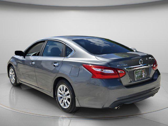 2016 Nissan Altima - $7,439