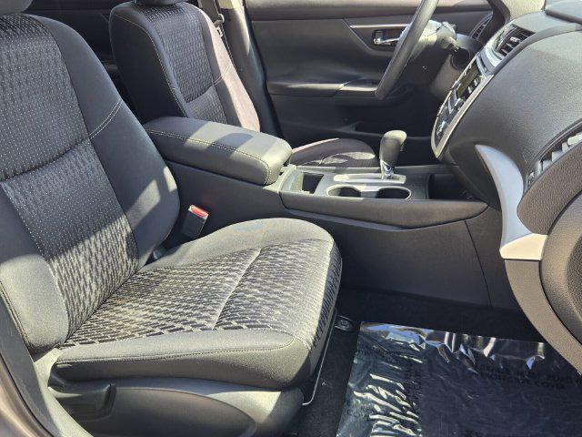 2016 Nissan Altima - $7,439
