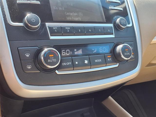 2016 Nissan Altima - $7,500
