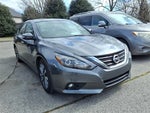 2016 Altima Thumbnail 1
