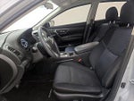 2016 Altima Thumbnail 11