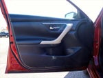 2016 Altima Thumbnail 9