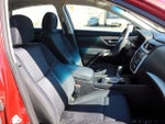 2016 Altima Thumbnail 19
