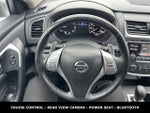2017 Altima Thumbnail 15