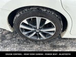 2017 Altima Thumbnail 22