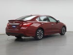 2017 Altima Thumbnail 8
