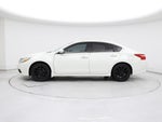 2017 Altima Thumbnail 3