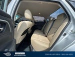 2017 Altima Thumbnail 27