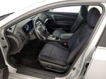 2017 Altima Thumbnail 11