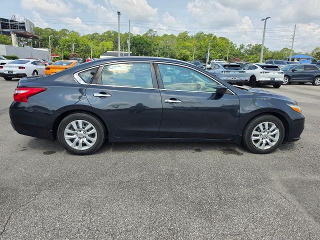 2017 Nissan Altima - $9,991