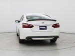 2017 Altima Thumbnail 6