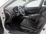 2017 Altima Thumbnail 11