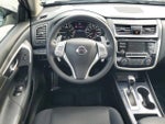 2018 Altima Thumbnail 18