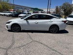 2024 Altima Thumbnail 4