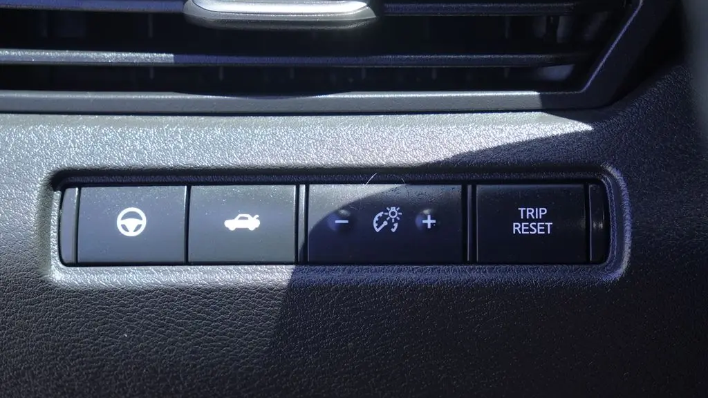 2023 Nissan Altima 2.0 SR