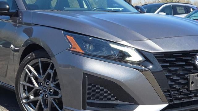 2023 Nissan Altima 2.0 SR