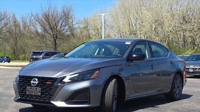 2023 Nissan Altima 2.0 SR