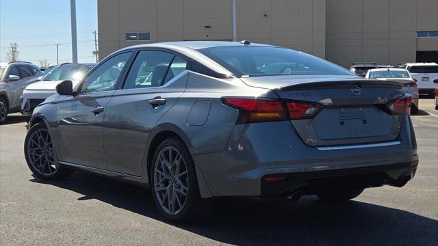 2023 Nissan Altima 2.0 SR