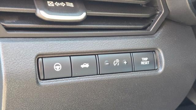 2023 Nissan Altima 2.0 SR